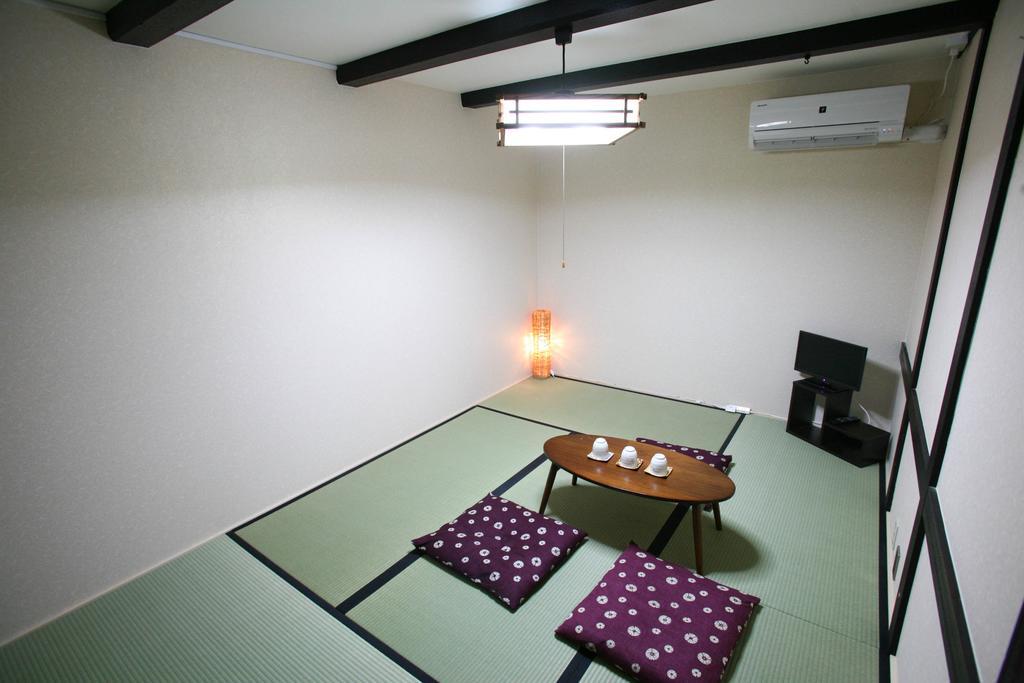 Guesthouse Omotenashi Kyōto Esterno foto