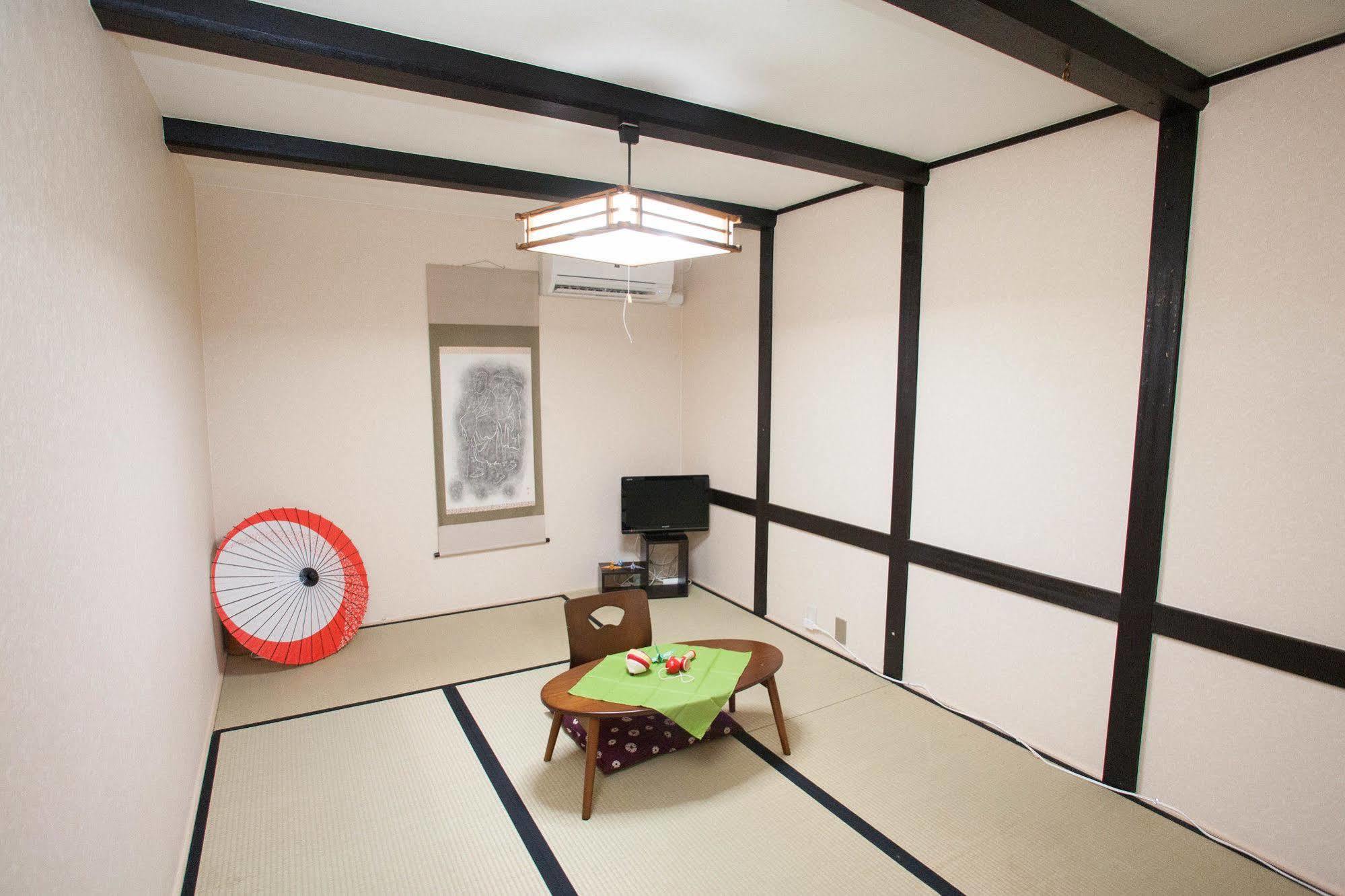 Guesthouse Omotenashi Kyōto Esterno foto
