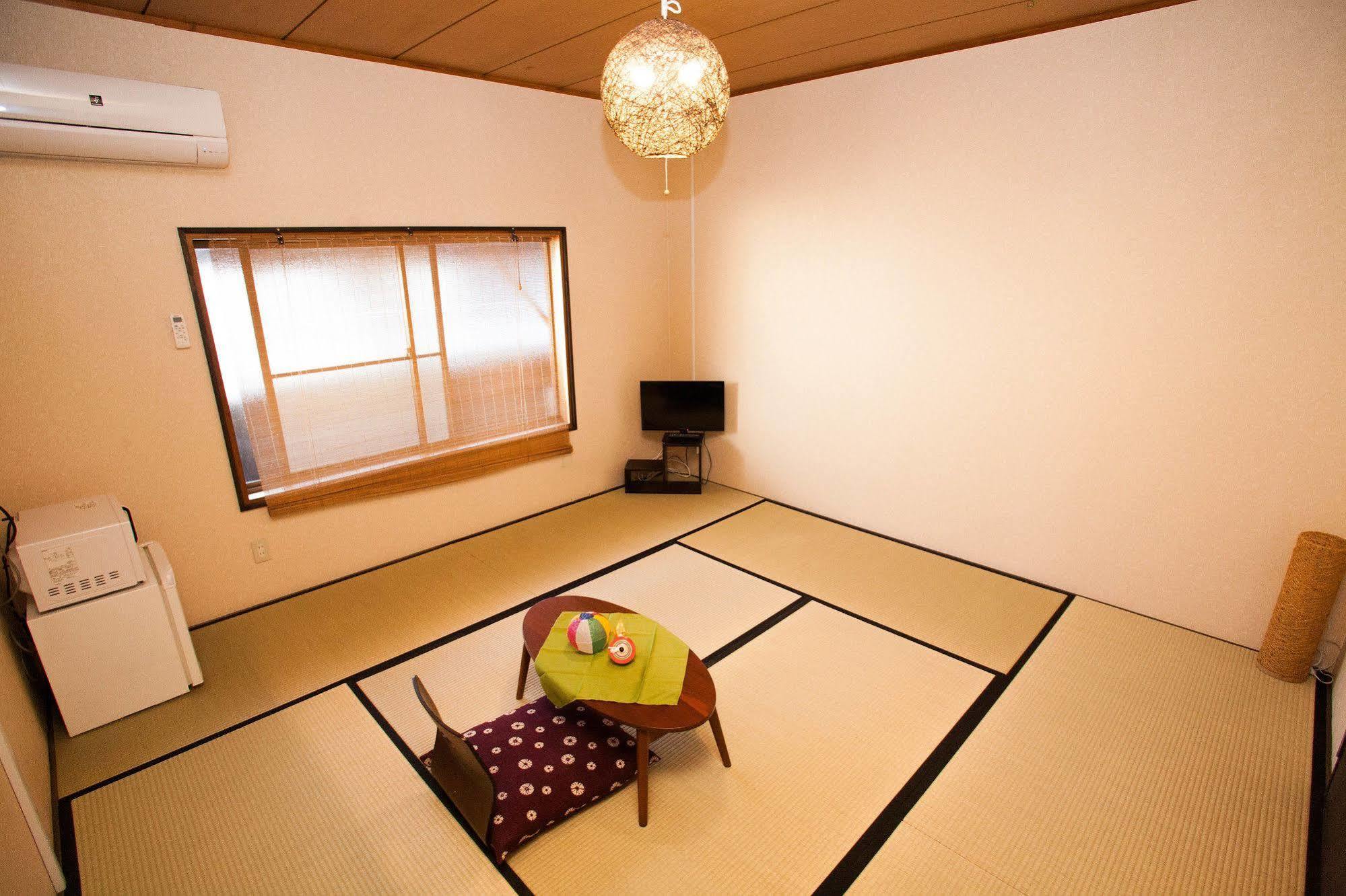 Guesthouse Omotenashi Kyōto Esterno foto