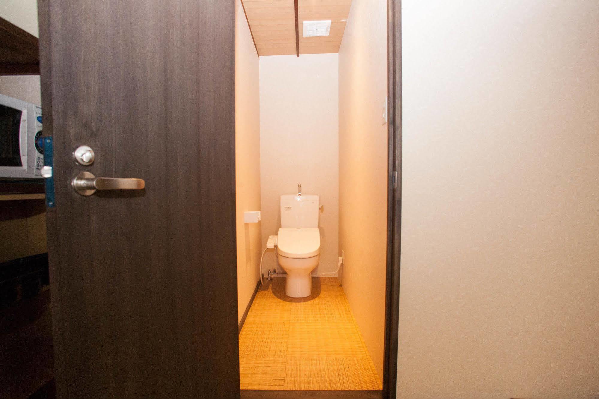 Guesthouse Omotenashi Kyōto Esterno foto